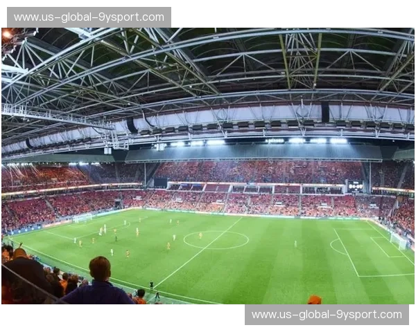 埃因霍温与沃尔夫斯堡：绿茵场上的青春风暴与钢铁意志的碰撞